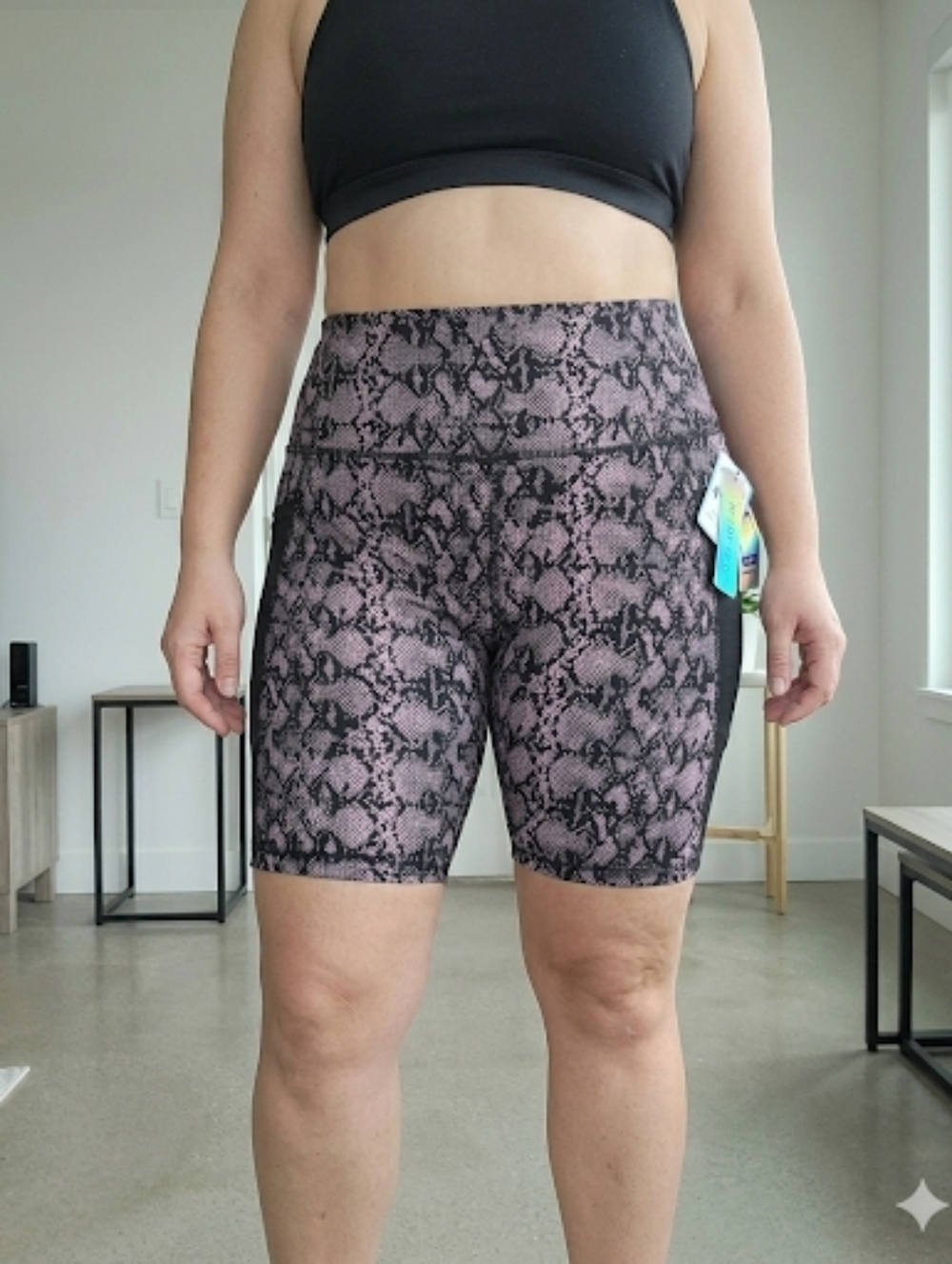 High-Rise Pink Snake Print Bike Shorts With Pockets